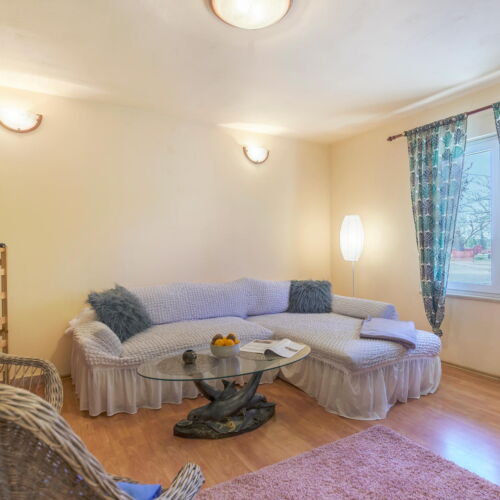 Summer House for 6 Persons