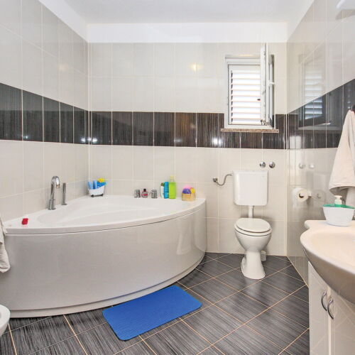 Summer House for 6 Persons