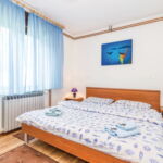 Casa de vara pentru 8 pers. (se inchirieaza doar integral)