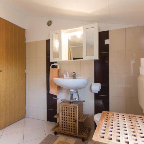 Summer House for 8 Persons