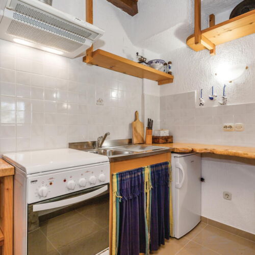 Apartament pentru 2 pers. (se inchirieaza doar integral)