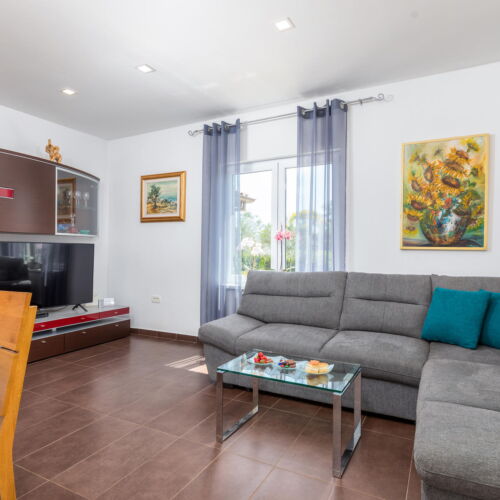 Summer House for 4 Persons