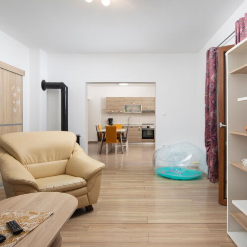 Casă de vară pentru 6 pers. (se inchirieaza doar integral)