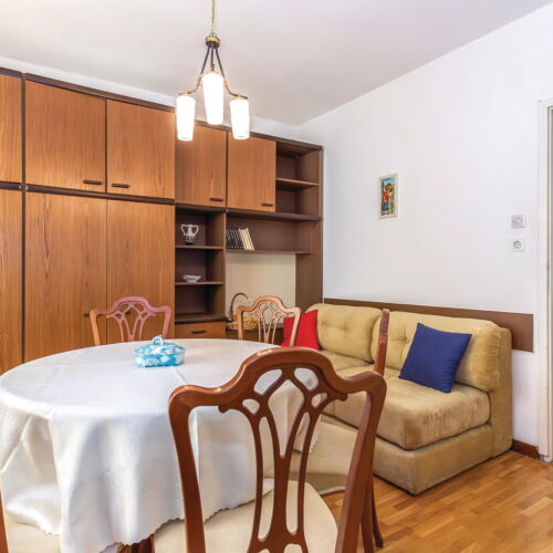 Casă de vară pentru 6 pers. (se inchirieaza doar integral)