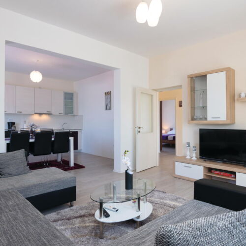 Chata (jako celek) pro 12 os.