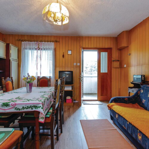 Chata (jako celek) pro 5 os.