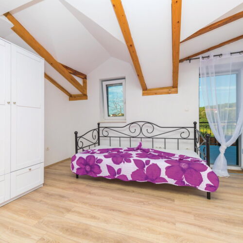 Summer House for 6 Persons