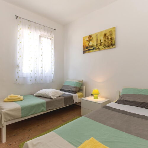 Summer House for 6 Persons