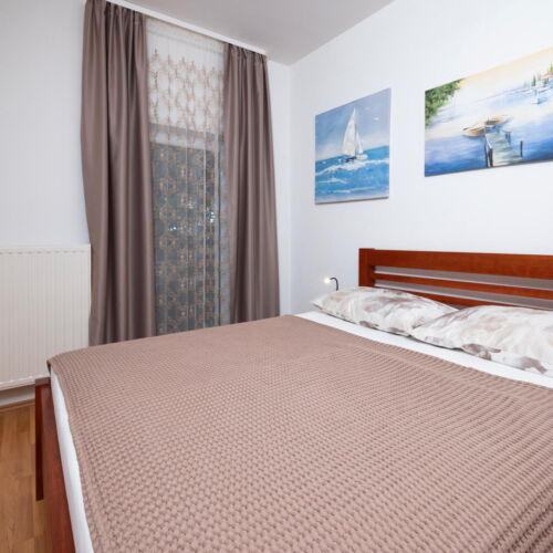 Apartament 5-osobowy 