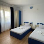 Suita cu balcon cu 2 camere pentru 4 pers.