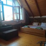 Panoramic Whole House Double Room (extra bed available)