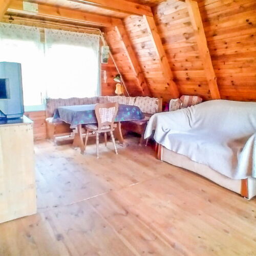 Casă de vară pentru 5 pers. (se inchirieaza doar integral)