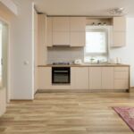 Apartament family cu balcon cu 3 camere pentru 6 pers.