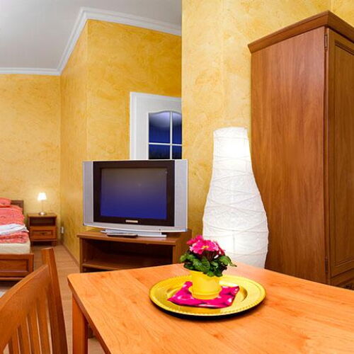 Apartman se sprchou  pro 5 os.