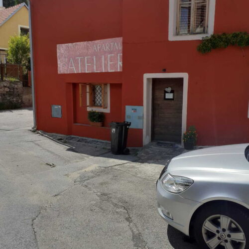 Apartman se sprchou s vlastní kuchyňkou pro 2 os.