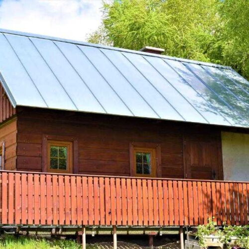 Chata (jako celek) se sprchou s vlastní kuchyňkou pro 4 os.