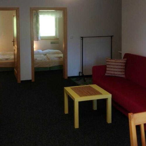 Apartman se sprchou s vlastní kuchyňkou pro 5 os. se 2 ložnicemi