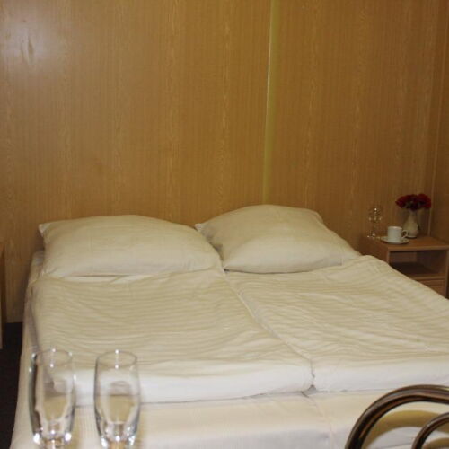 Apartman se sprchou s vlastní kuchyňkou pro 4 os. (s možností přistýlky)