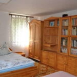 Cottage for 10 Persons with Shower and Kitchenette