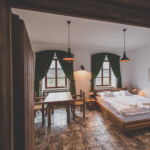 Dvoulůžkový pokoj s manželskou postelí - bezbariérový