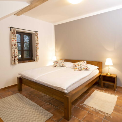 Apartman se sprchou s vlastní kuchyňkou pro 4 os. s 1 ložnicí