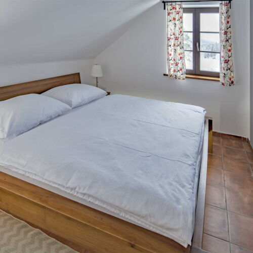 Apartman se sprchou s vlastní kuchyňkou pro 4 os. se 2 ložnicemi