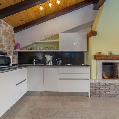 Vila pentru 7 pers. (se inchirieaza doar integral) (se poate solicita pat suplimentar)