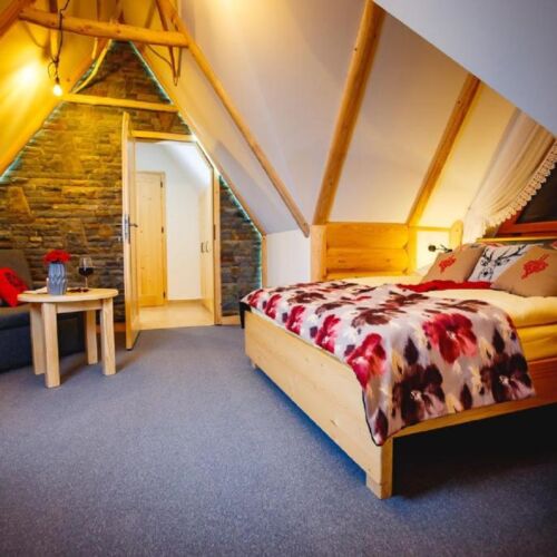 Pokój 5-osobowy z balkonem