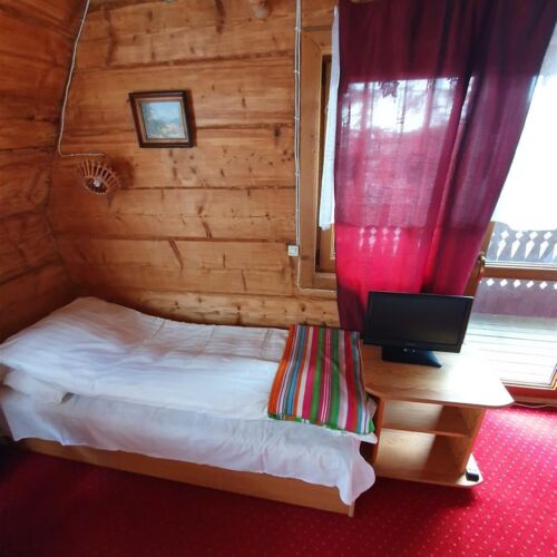 Pokój 2-osobowy na piętrze