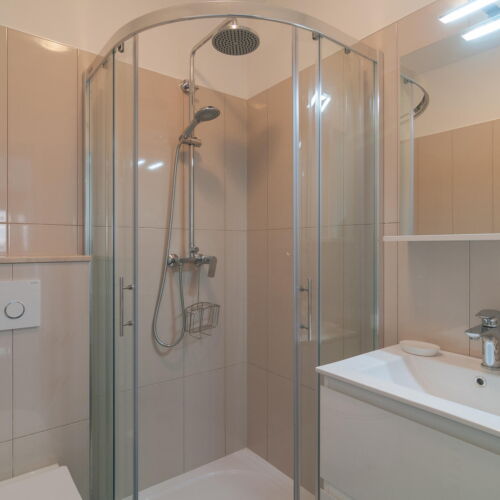 Apartament 4-osobowy 