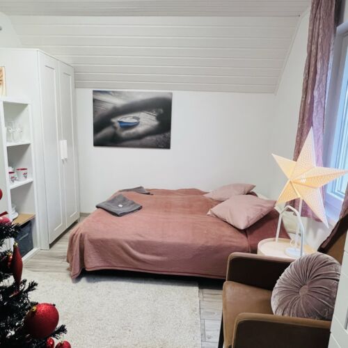 Apartament 4-osobowy na poddaszu Romantyczny z 2 pomieszczeniami sypialnianymi