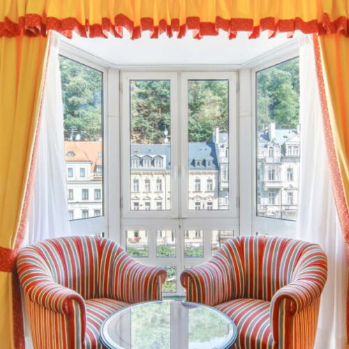 Pokój 2-osobowy Deluxe z prysznicem (możliwa dostawka)