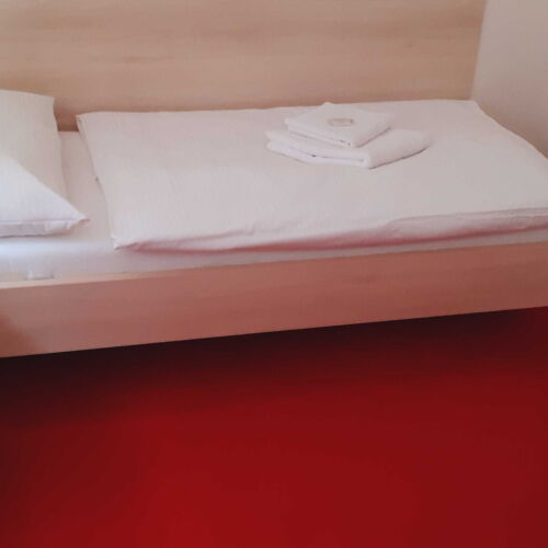 Pokoj se sprchou  pro 1 os.