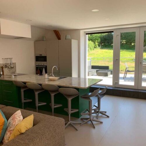 Apartament cu duș cu bucătărie proprie pentru 6 pers.