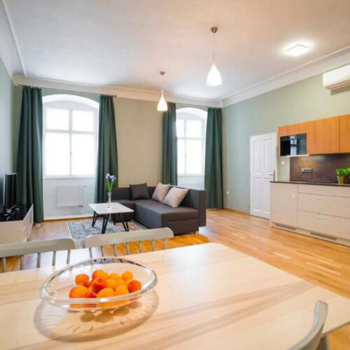 Apartman s vlastní kuchyní pro 4 os. se 2 ložnicemi s výhledem do zahrady