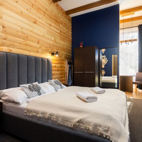 Apartament deluxe cu chicineta proprie cu 1 camera pentru 2 pers.