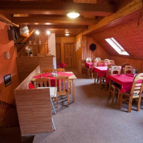 19 Person Room with Shower and Kitchenette