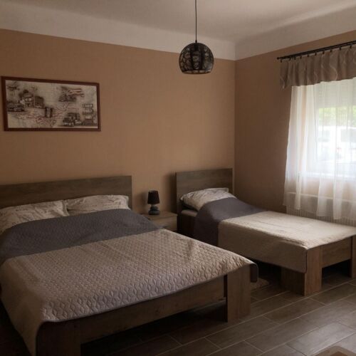 Ground Floor 1-Room Apartment for 3 Persons with Kitchen