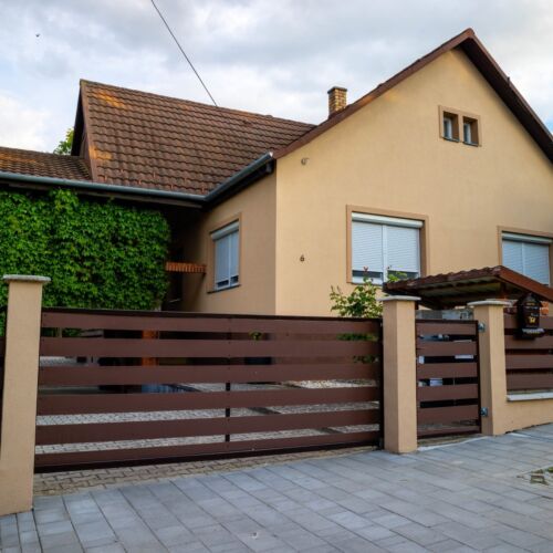 Familie Ferienhaus Parterre (Zusatzbett möglich)