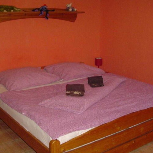 Apartment for 3 Persons with Shower and Kitchenette