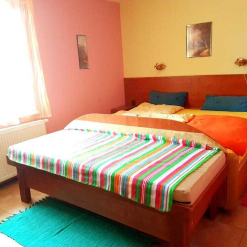 Apartment for 8 Persons with Kitchen and Terrace