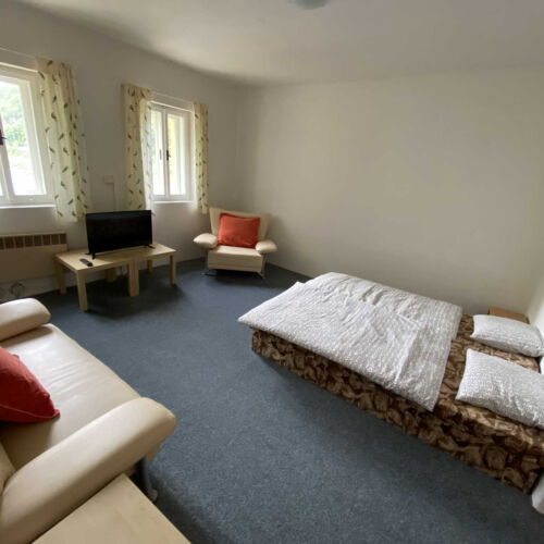 Pokoj se sprchou  pro 2 os.