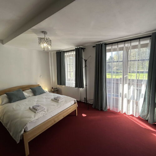 A3 Dvoulůžkový apartmán Deluxe se soukromou terasou