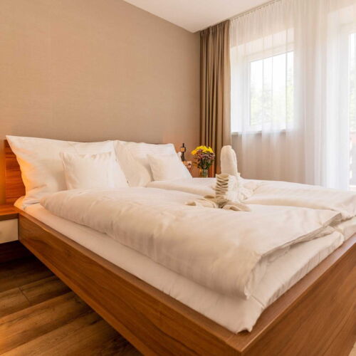 Pokoj s balkónem se sprchou pro 2 os.