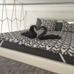 Design Apartman s manželskou postelí s 1 ložnicí v přízemí