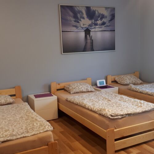 Pokój 4-osobowy na piętrze Standard (możliwa dostawka)