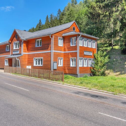 Apartman se sprchou s vlastní kuchyňkou pro 4 os.