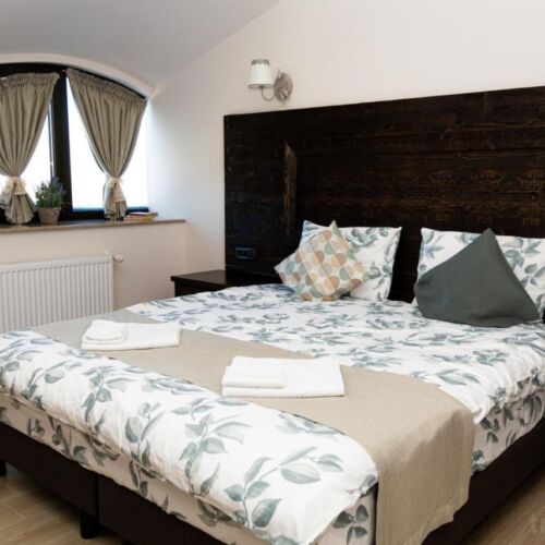 Apartament family la etaj cu 2 camere pentru 4 pers.