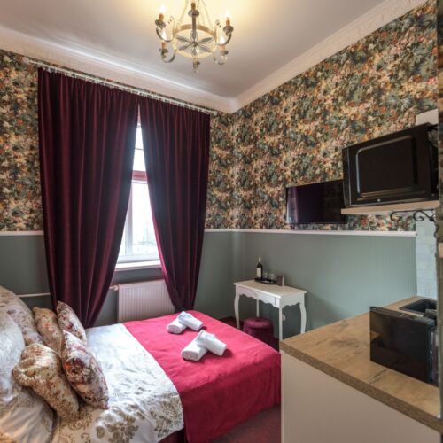 Apartament 2-osobowy na piętrze Renesans z 1 pomieszczeniem sypialnianym