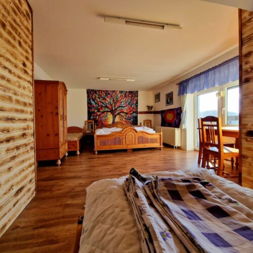 Apartman se sprchou s vlastní kuchyňkou pro 9 os. se 3 ložnicemi